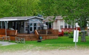 Victoria Harbour Cottage & RV Resort - Parkbridge